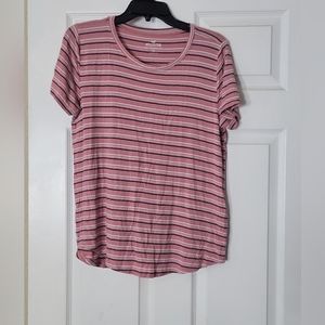 Hollister shirt- stretchy material